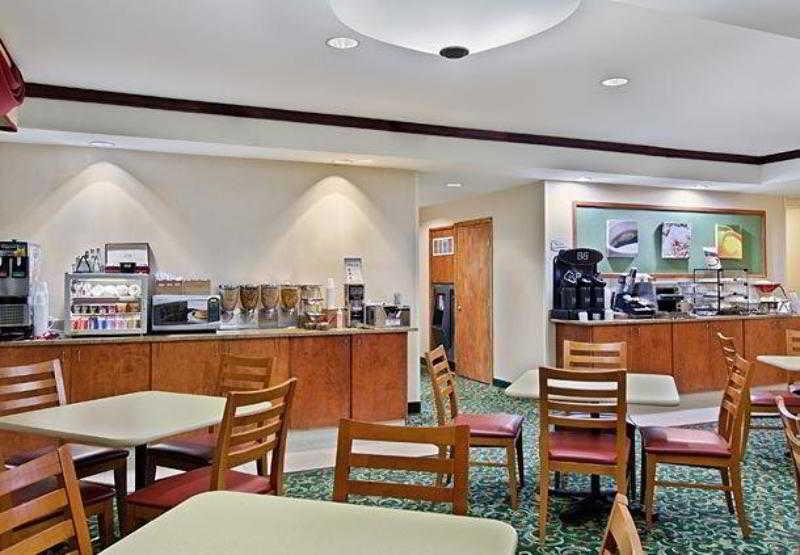 Fairfield Inn And Suites By Marriott Tampa Brandon Restaurant foto